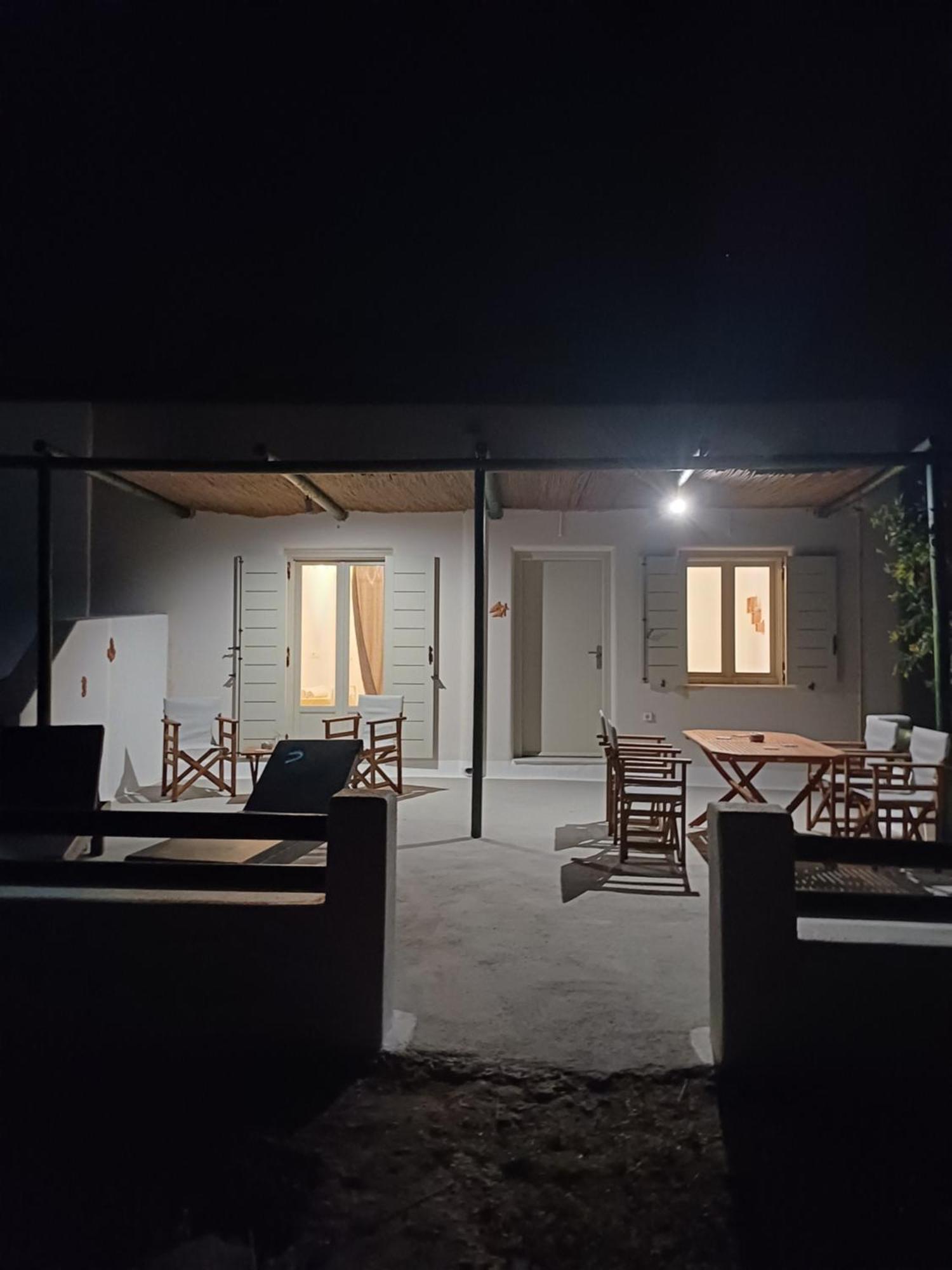 'Irene' Cycladic House With Sunrise And Sea View! Villa Foinikia  Exterior photo